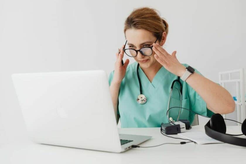 Why More Nurses Are Choosing Online MSN Programs